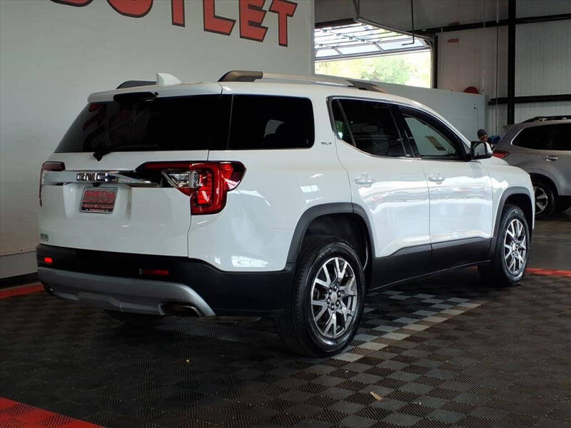 2020 GMC Acadia SLT