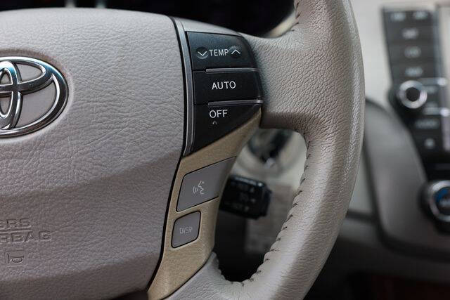 2011 Toyota Avalon