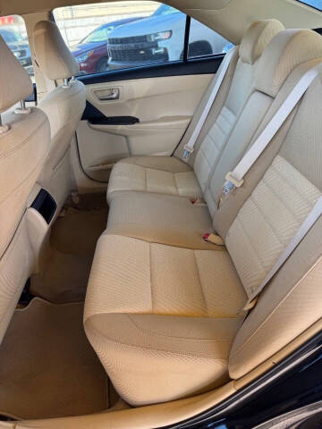 2015 Toyota Camry LE