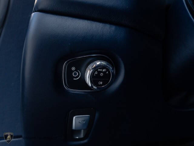 2019 Aston Martin DB11 Volante