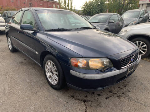 2004 Volvo S60