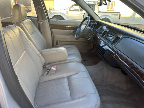 2009 Mercury Grand Marquis LS
