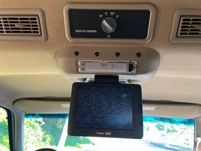 2000 Cadillac Escalade