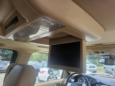 2012 Cadillac Escalade Luxury