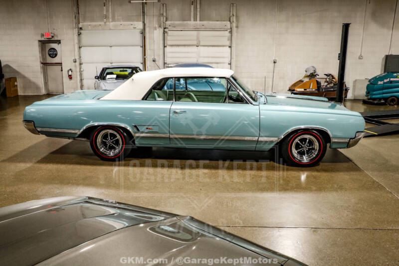 1965 Oldsmobile Cutlass