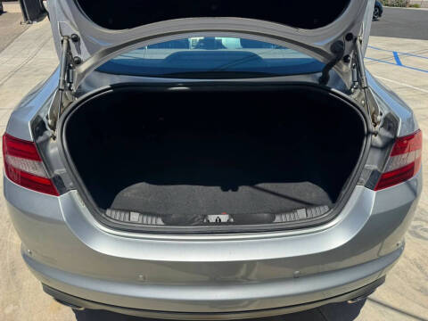2012 Jaguar XF