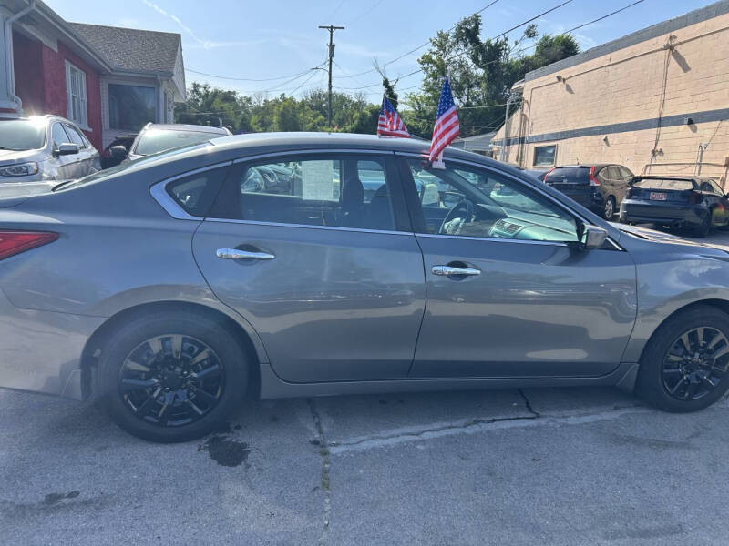 2017 Nissan Altima 2.5 SV