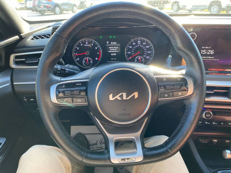 2023 Kia K5