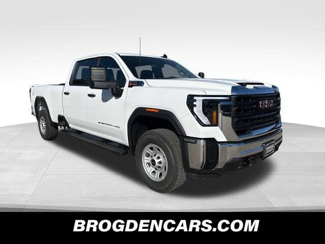 2026 GMC Sierra 3500HD Pro's photo