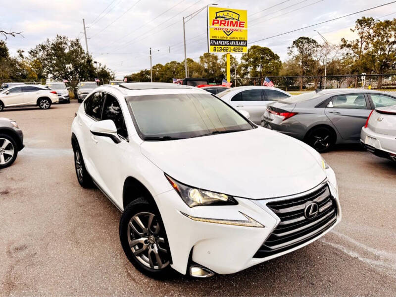 2016 Lexus NX 200t's photo