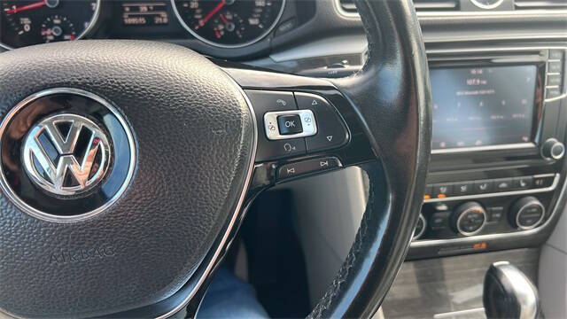 2017 Volkswagen Passat 1.8T SE