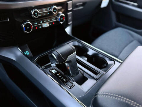 2024 Ford F-150 Lightning XLT