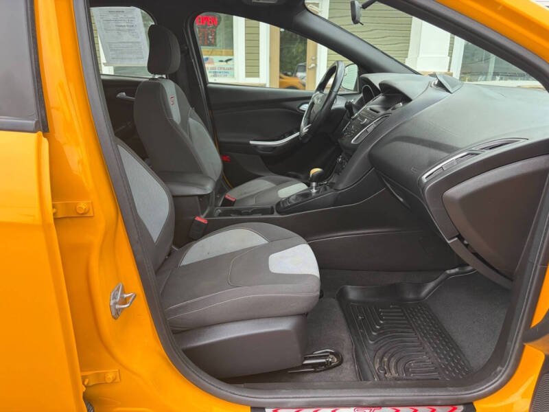 2016 Ford Focus ST