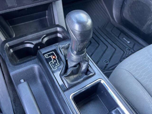 2018 Toyota Tacoma SR