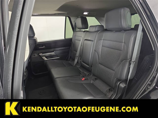 2024 Toyota Sequoia SR5