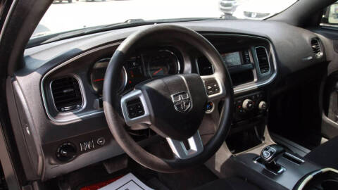 2013 Dodge Charger SE