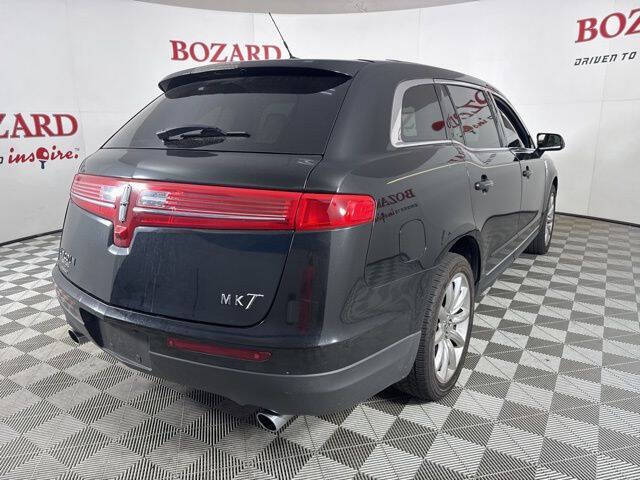 2011 Lincoln MKT