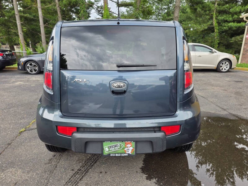2011 Kia Soul +