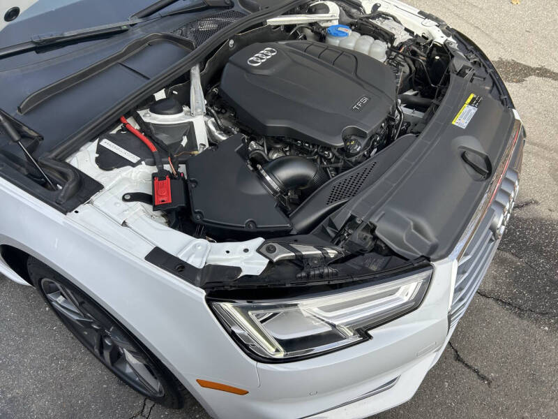 2018 Audi A4 2.0T quattro Premium Plus