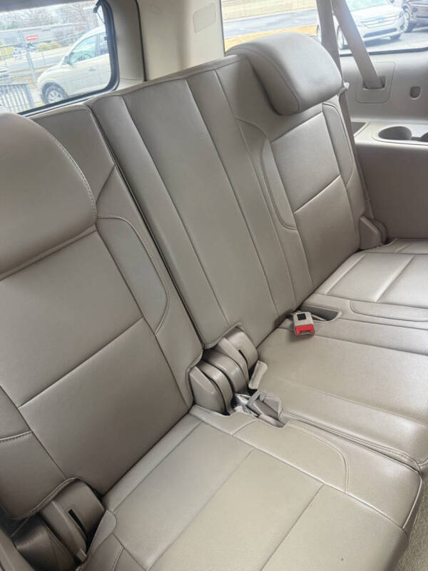 2015 Chevrolet Suburban LT