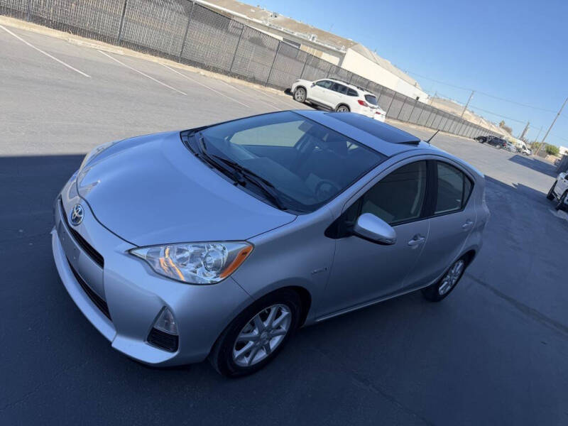 2014 Toyota Prius c Two