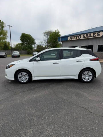 2023 Nissan LEAF S