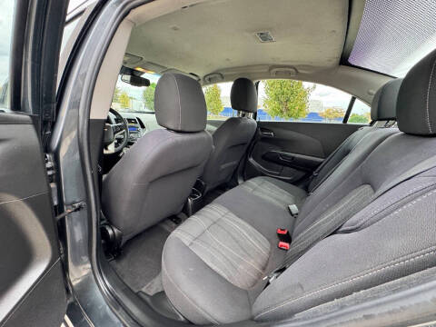 2013 Chevrolet Sonic LT Auto