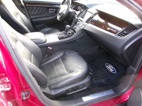 2015 Ford Taurus Limited