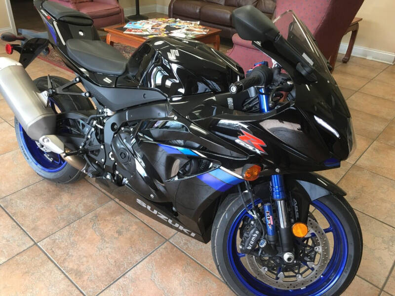 2017 Suzuki GSX-R1000 for sale at Highlands Luxury Cars, Inc. in Marietta GA