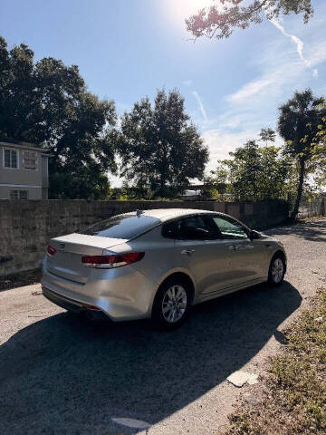 2018 Kia Optima LX