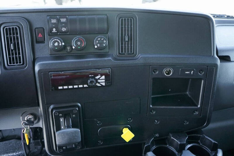 2020 International MV607