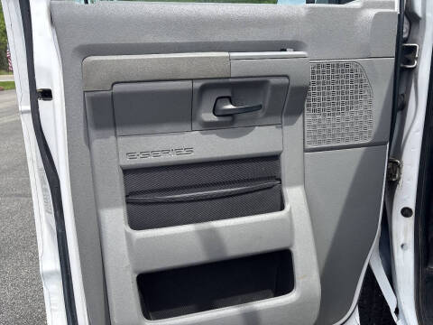 2011 Ford E-Series