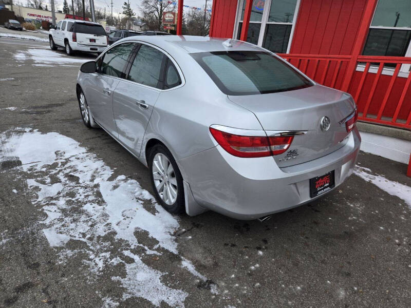 2013 Buick Verano Base photo 8