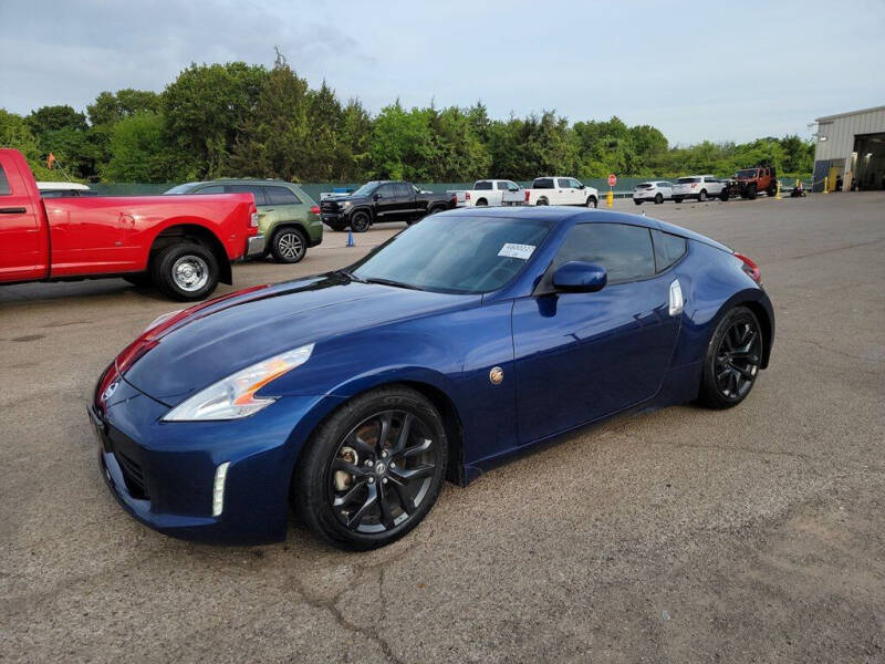 2017 Nissan 370Z for sale at HERMANOS SANCHEZ AUTO SALES LLC in Dallas TX