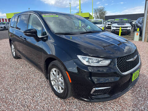 2024 Chrysler Pacifica Touring L
