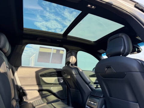 2024 Lincoln Nautilus Reserve