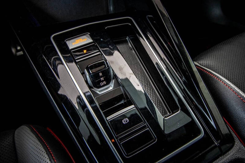 2023 Volkswagen Golf GTI SE