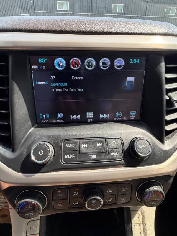 2019 GMC Acadia Denali