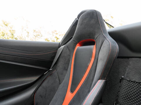 2020 McLaren 720S Spider Performance