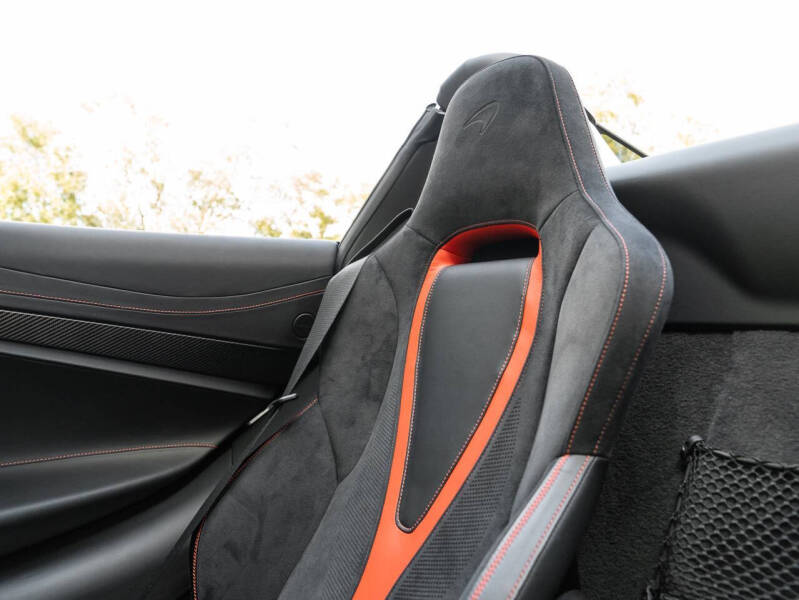 2020 McLaren 720S Spider Performance