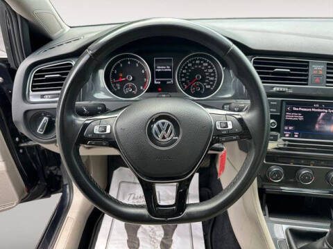 2019 Volkswagen Golf S