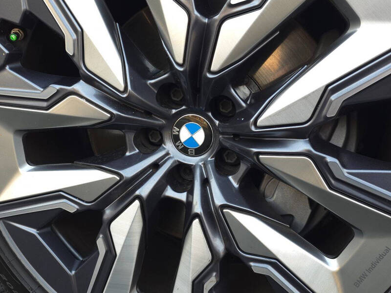 2024 BMW i7 xDrive60