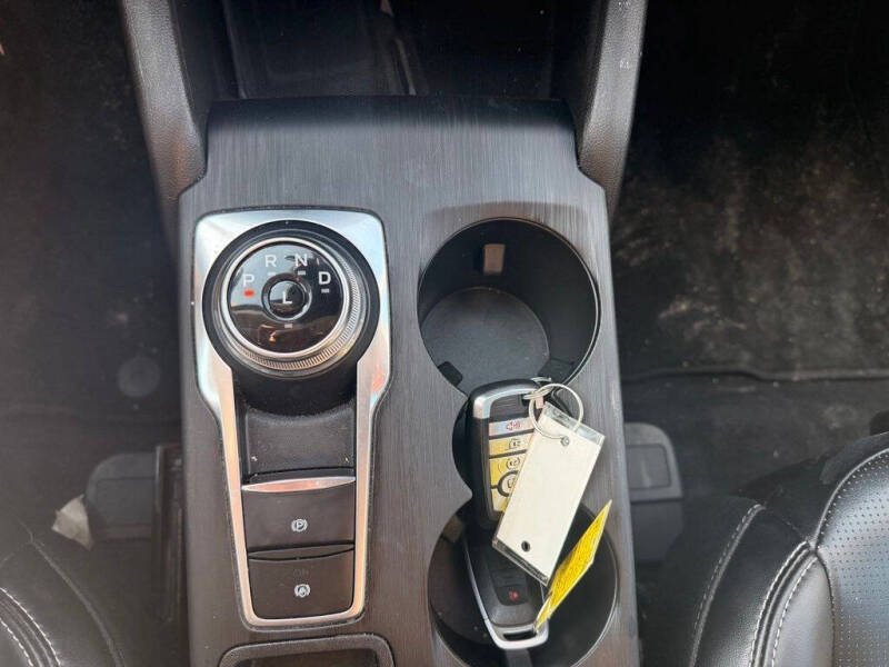 2024 Ford Escape Platinum