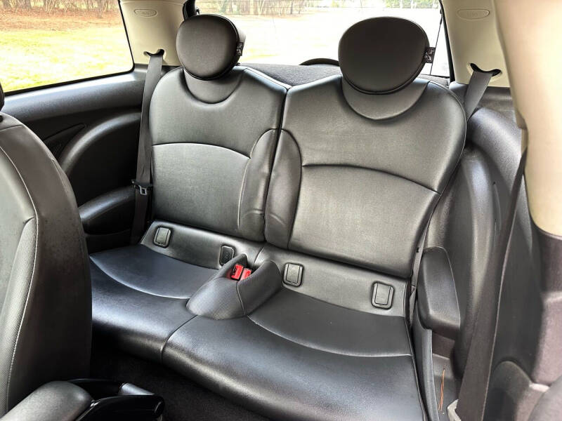 2012 MINI Cooper Hardtop