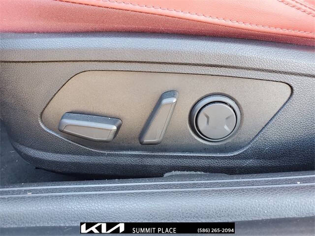 2023 Kia K5