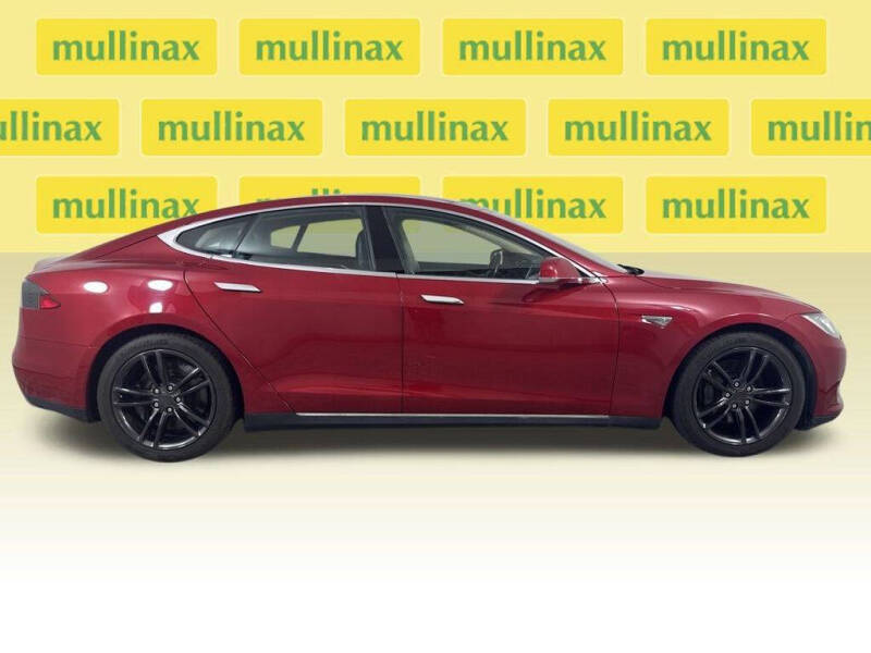 2015 Tesla Model S 70D