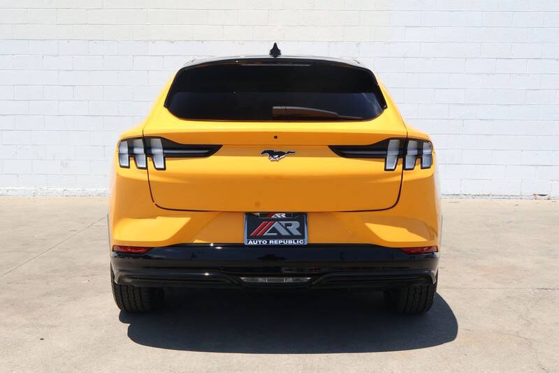 2023 Ford Mustang Mach-E Premium