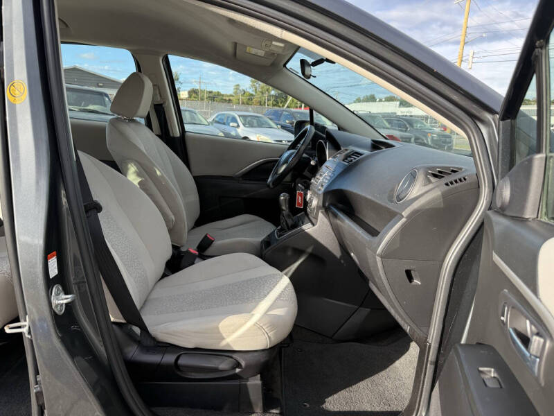 2012 Mazda MAZDA5 Sport