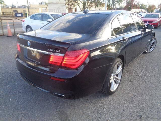 2012 BMW 7 Series 740Li