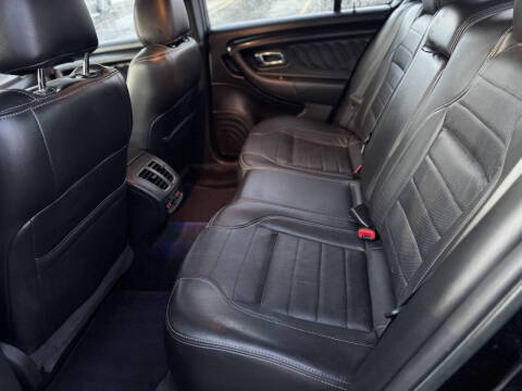 2015 Ford Taurus SHO